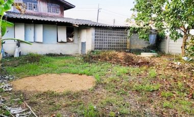 ขายบ้านเดี่ยวพร้อมที่ดิน เนื้อที่ 142.9 ตร.วา คมบาง จันทบุรี