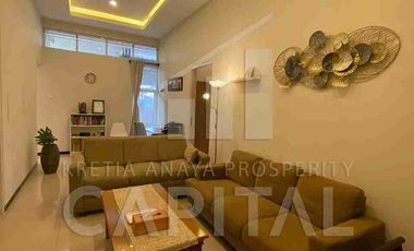 RUMAH CANTIK SIAP HUNI KARANGANYAR, SUBANG - DEKAT TOL CIPALI