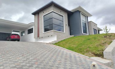 VENDO HERMOSA CASA SECTOR NULTI CHAULLABAMBA