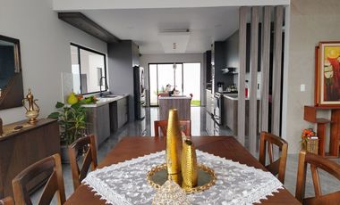 VENDO HERMOSA CASA SECTOR NULTI CHAULLABAMBA
