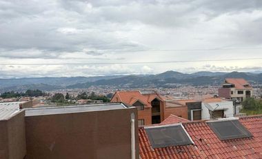 Moderno departamento amoblado en venta sector Pencas Altas – Cuenca Ec.