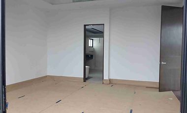 Residencia de lujo en venta 5 recámaras Sierra Alta Décimo Sector Monterrey sur