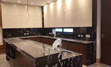 Residencia de lujo en venta 5 recámaras Sierra Alta Décimo Sector Monterrey sur