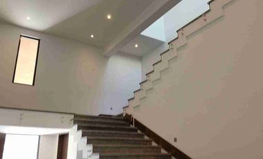 Residencia en venta de lujo 5 recámaras Sierra alta Monterrey sur