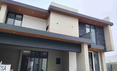 Residencia en venta de lujo 5 recámaras Sierra alta Monterrey sur