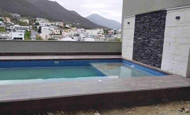 Residencia en venta de lujo 5 recámaras Sierra alta Monterrey sur