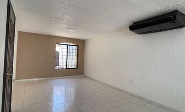 Casa en renta. Fracc. Real del Sur. Zona Sur, Villahermosa. Tabasco.