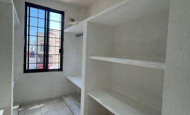 Casa en renta. Fracc. Real del Sur. Zona Sur, Villahermosa. Tabasco.