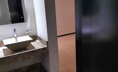 Rento casa en Lomas de Angelópolis en Cascatta.$17,000