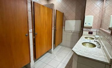 ALQUILER CASA COMERCIAL IDEAL GASTRONOMIA ZONA LOMAS DE MIRADOR