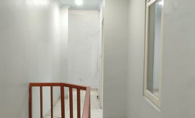 Disewakan rumah di Taman Palem Lestari blok E