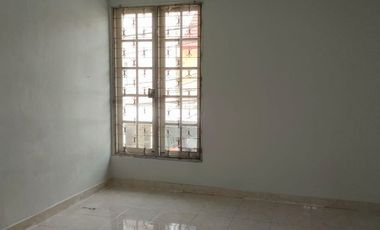 Disewakan rumah di Taman Palem Lestari blok E