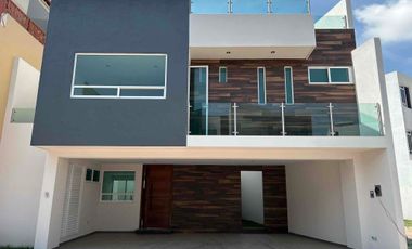 Casa en preventa Pradea Sur