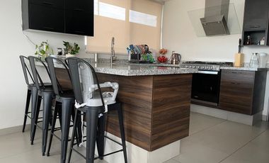 Casa amueblada en renta en Lomas del Molino II