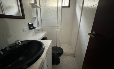 Se vende casa 2 pisos, Barrio el Albergue, Buga-valle