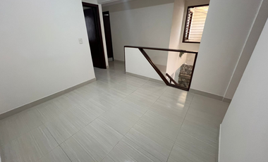 Se vende casa 2 pisos, Barrio el Albergue, Buga-valle