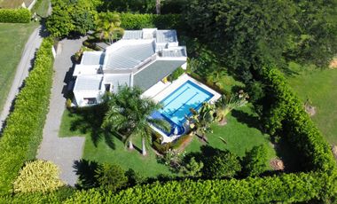VENTA CASA CAMPESTRE SOPETRAN
