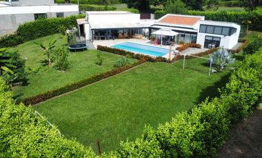 VENTA CASA CAMPESTRE SOPETRAN