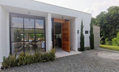 VENTA CASA CAMPESTRE SOPETRAN