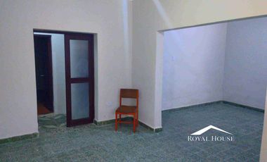 Oportunidad en Cercado de Lima – Casa 3 niveles para vivir o alquilar | US$ 85,900