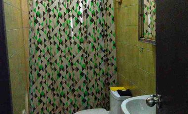 Oportunidad en Cercado de Lima – Casa 3 niveles para vivir o alquilar | US$ 85,900