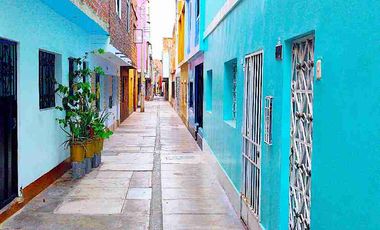 Oportunidad en Cercado de Lima – Casa 3 niveles para vivir o alquilar | US$ 85,900