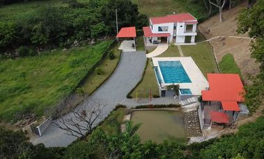 VENTA CASA CAMPESTRE SOPETRAN