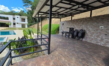 VENTA CASA CAMPESTRE SOPETRAN