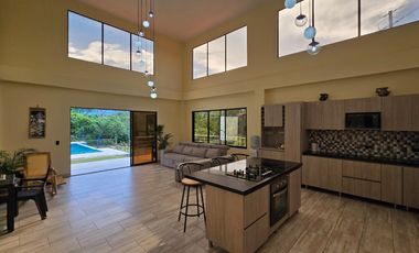 VENTA CASA CAMPESTRE SOPETRAN