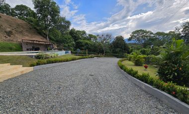 VENTA CASA CAMPESTRE SOPETRAN