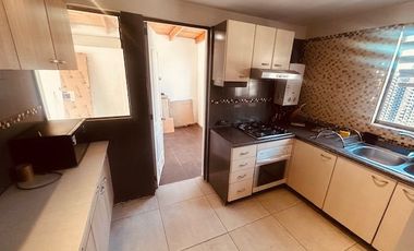 Venta Casa 3 dormitorios 3 baños 2 estacionamientos y Quincho. Quilicura