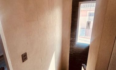 Venta Casa 3 dormitorios 3 baños 2 estacionamientos y Quincho. Quilicura