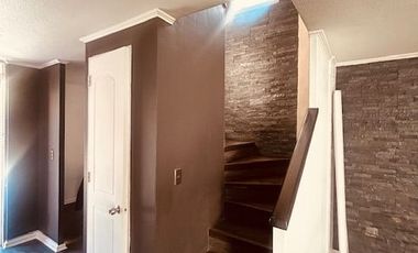 Venta Casa 3 dormitorios 3 baños 2 estacionamientos y Quincho. Quilicura