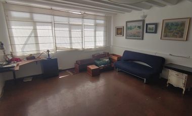 SE ALQUILA o VENDE CASA REMODELADA CERCA A HUACA PUCLLANA. MIRAFLORES
