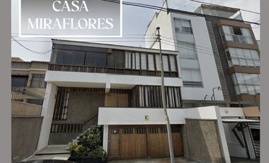 SE ALQUILA o VENDE CASA REMODELADA CERCA A HUACA PUCLLANA. MIRAFLORES