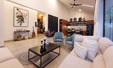 casa independiente con piscina de venta portoviejo