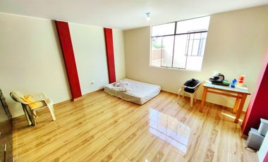 Alquiler de Dpto. Multifuncional en Urb San Isidro Ica