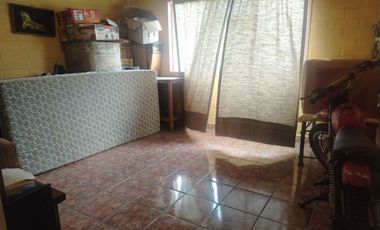 VENDO HERMOSA HACIENDA CON LAGUNA SECTOR Yunguilla