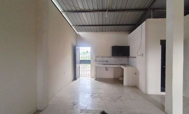 casa en urbanizacion de venta en manta zona este