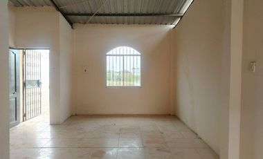 casa en urbanizacion de venta en manta zona este