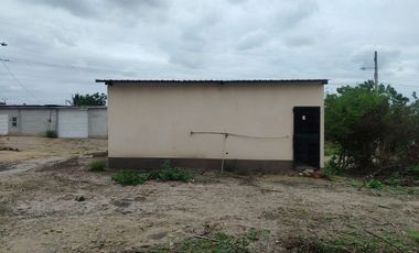 casa en urbanizacion de venta en manta zona este