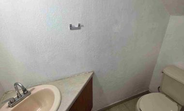 hermosa casa en renta