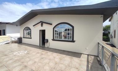 casa de venta sector los mangos portoviejo
