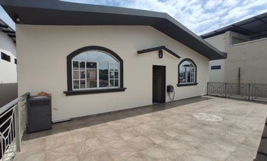 casa de venta sector los mangos portoviejo