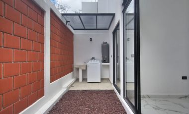 CASA NUEVA EN FRACCIONAMIENTO PRIVADO EN MIRADORES, 3 RECAMARAS, ALBERCA, PALAPA, AREA INFANTIL