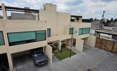 CASA EN VENTA EN METEPEC