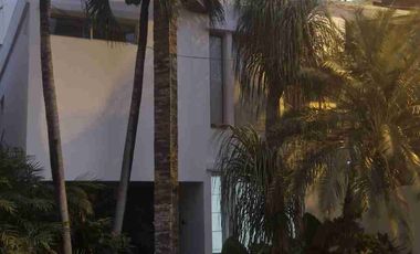 🟢ALQUILER MODERNA CASA AMOBLADA EN URB. ALTA GRACIA -( AV. CARLOS JULIO AROSEMENA & LAS MONJAS)🟢