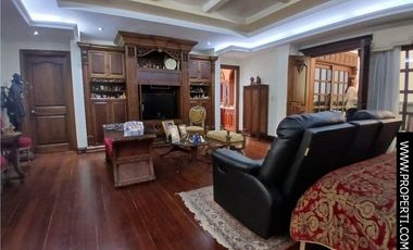 Casa en  Venta El Campestre Medellin