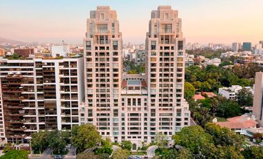 Penthouse de lujo en alquiler en El Golf – 520 m² con vista al Golf y al mar