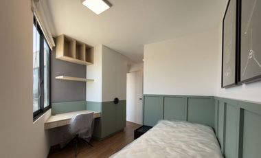Venta de Departamento de Estreno de Dos Dormitorios, Dos Baños y Cochera en Chorrillos